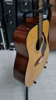 Yamaha F340 acoustic guitar