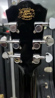 Washburn EA12B semi acoustic guitar