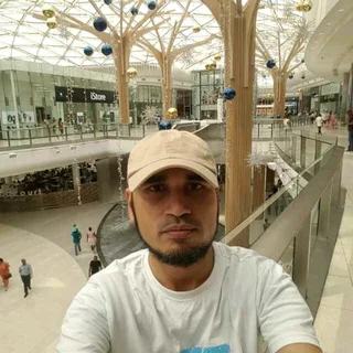 Simple shy guy looking for someone special