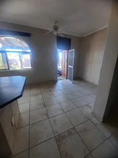 Ouma woonstel te huur