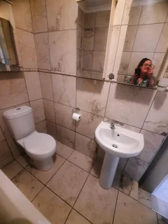 Flat to rent (granny flat)