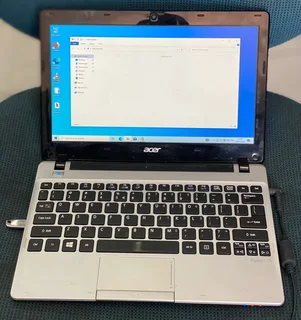 Good Condition Acer Aspire V5 Laptop For Sale!!!