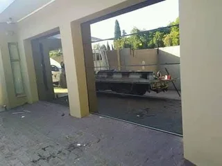 Window Glass and Aluminium