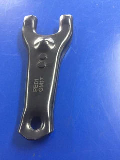 Isuzu Clutch Forks