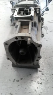 ISUZU ENGINES, GEARBOXES AND DIFFS