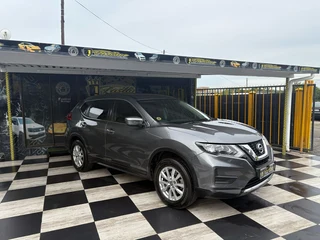 Grey Nissan X-Trail MY14 1.6dCi 4x2 XE with 147000km available now!