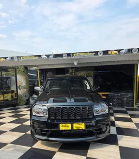 07 JEEP GRAND CHEROKEE SRT8 AUTO - SHOWROOM CONDITION