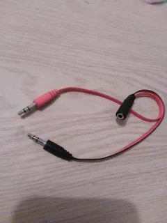 Stereo Headphone Splitter/y splitter Cable R30