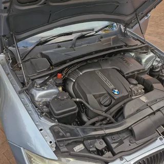 2011 BMW 3 Series Sedan