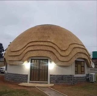 Durban Thatching and Repairs 0737322227