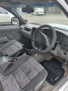 Isuzu 300TDI LX D/C