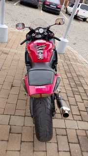 Yamaha R6