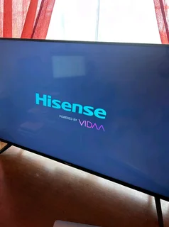 Hisense 40A4k-40-inch full HD smart vidaa tv  for sale