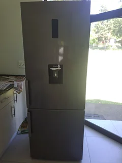 Fridge - Ad posted by Abigail Govindasamy