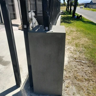 Carpenter &bricklayer