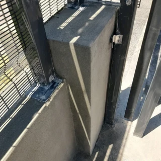 Carpenter &amp;bricklayer