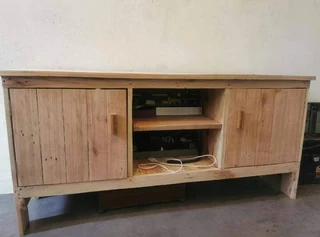 Cupboard specialist and Roofing