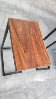 C-SHAPED SIDE TABLE
