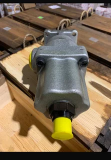side tipper PTO PUMP