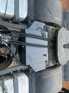 Side tipper PTO Installa