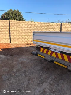 2014 Isuzu N-Series Dropside