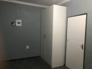 Garden Cottage Flat for rent in Rietvallei Park