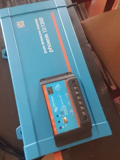 Victron 1200w pure sinewave inverter and charge controller