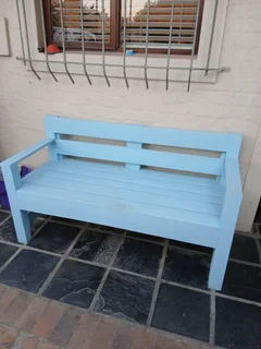 Bench garden