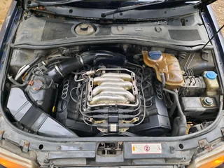 Audi A4 2.6i V6 Engine