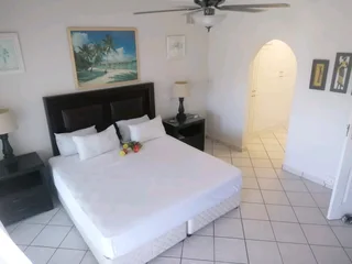 holiday accommodation. Margate. South Coast. 15-Sleeper. LUXURY! LUXURY! LUXURY!