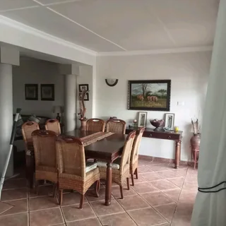 holiday accommodation. Margate. South Coast. 15-Sleeper. LUXURY! LUXURY! LUXURY!