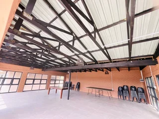 holiday accommodation. Margate. South Coast. 15-Sleeper. LUXURY! LUXURY! LUXURY!