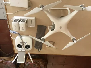 DJI Phantom 4 Drone