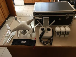 Dji Phantom 4 Drone