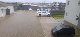 Spacious 2-bedroom apartment in Ottery for SALE.