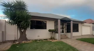 A Beautiful 5-bedroom HOME for SALE in Rylands Estate.