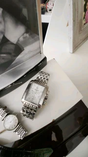 Gucci swiss luxury designer  Watch