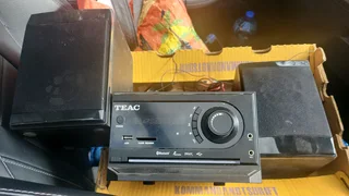 Inflatable kayak with oars and pump