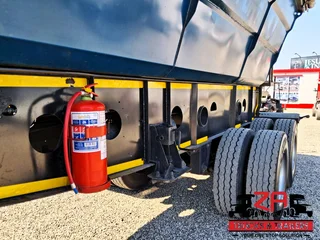 2016 AFRIT 40 CUBE SIDE TIPPER