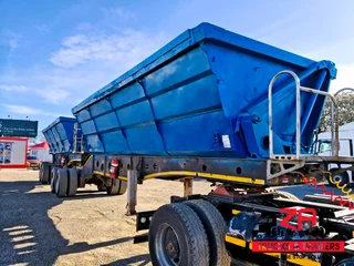 2014 AFRIT 40 CUBE SIDE TIPPER