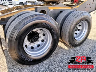 2014 AFRIT 40 CUBE SIDE TIPPER