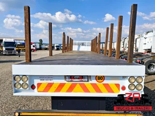 2016 ROYAL TRUCK BODIES TRI-AXLE FLAT DECK