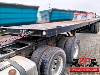 2006 Henred Freuhauf Tri-axle Flat Deck