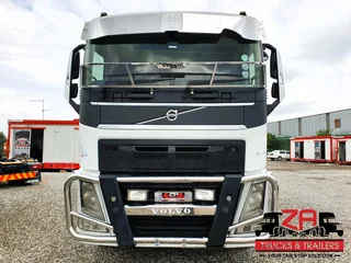 2019 VOLVO FH440