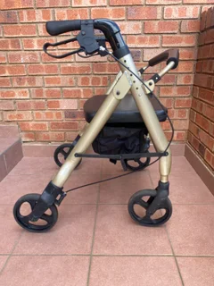 Rollator walker heavy duty