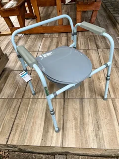 New commode toilet chair