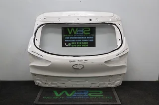 Hyundai Tucson 2017 White Tailgate