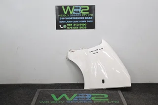 Suzuki Super Carry 2022 White Left Side Fender