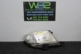 Toyota Hilux D4D 2012+ Right Front Headlight
