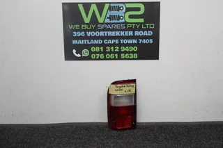 Toyota Hilux D4D 2000 Left  Side Tail Light
